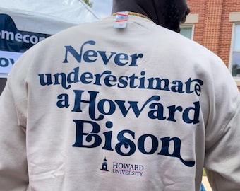 Nunca subestimes una sudadera Howard™ Bison