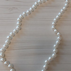Vintage Single Strand of Pearls , 1950s