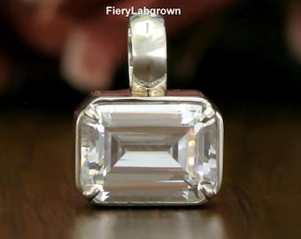 Horizontaler Solitär Diamant mit Spannzange als Anhänger | 11 x 8 MM Smaragdschliff ethnische Diamant Anhänger Halskette | 10K Weißgold Classic Anhänger