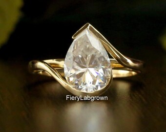 11 x 8 mm Pear Cut künstlicher, im Labor gewachsener Diamant-Verlobungsring | Halbe Lünette mit verstecktem Halo Solitaire Diamantring | 14K Gelbgold Ring