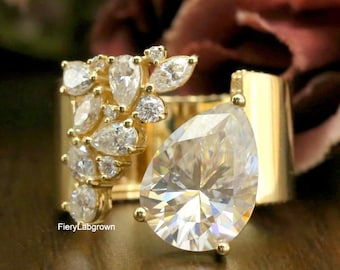 14 x 10 mm Tropfen Lab-Grown Diamant Ring | Attraktiver Offener Schaftcluster-Breitbandring | Andere Seite Diamant Cluster Ring aus 10K Gelbgold