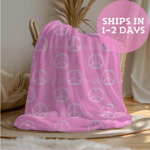 Cool Kids Peace Sign Personalized Kids Name Blanket Girl Blanket, Baby Blanket, Kids Blanket, Personalized Gift, Gift for Baby and Toddlers