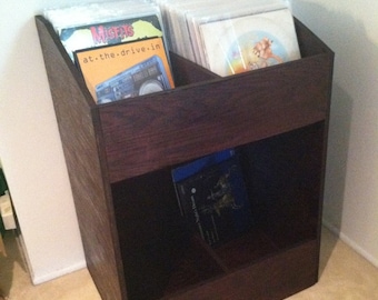 Showcase your collection efficiently with this unique vinyl album storage/display unit. We make it a simple build with our plans and guide