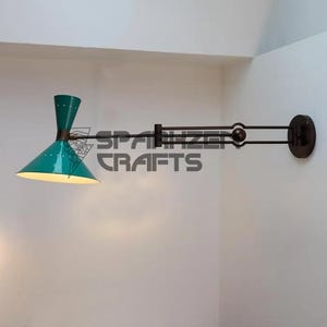 Modern Italian 1950s Brass Wall Fixture – Mid-Century Sputnik-Style Stilnovo Lamp
