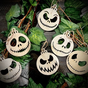 Ornaments - Jack Skellington Faces (set of 6) Rustic Wooden Design! Christmas Halloween