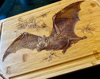 Cutting Board - Classic Gothic Victorian Bat engraved on bamboo Charcuterie