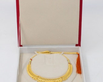 atorakushon Satin Necklace Pendant Earring Ring Bracelet Pearl Storage Holder Display Box for Wedding Engagement Anniversary Women