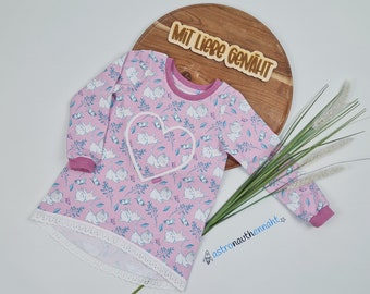 Handmade Langarmshirt | Cutie Shirt mit Katzenmotiv und Applikation Größe 104