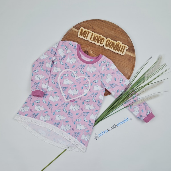 Handmade Langarmshirt | Cutie Shirt mit Katzenmotiv und Applikation Größe 104