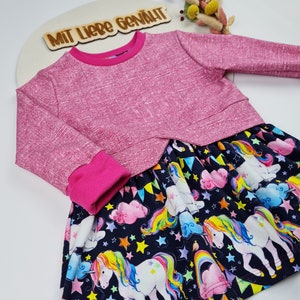 Handmade Girly-Sweater Größe 104 mit Schößchen Einhornliebe Bild 2