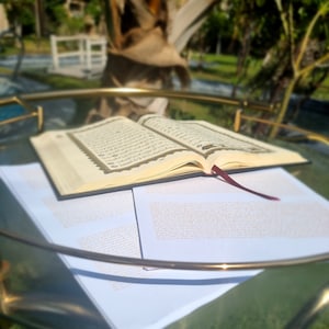 Met ruqya doordrenkte krachtige en effectieve koranbladen (13 vellen)