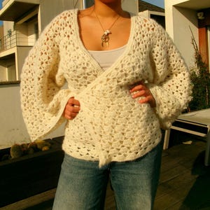 Häkelanleitung für den Charlotte-Wickelpullover / Häkeltutorial von Juuulmakes / Häkelpullover / Häkelstrickjacke Bild 2