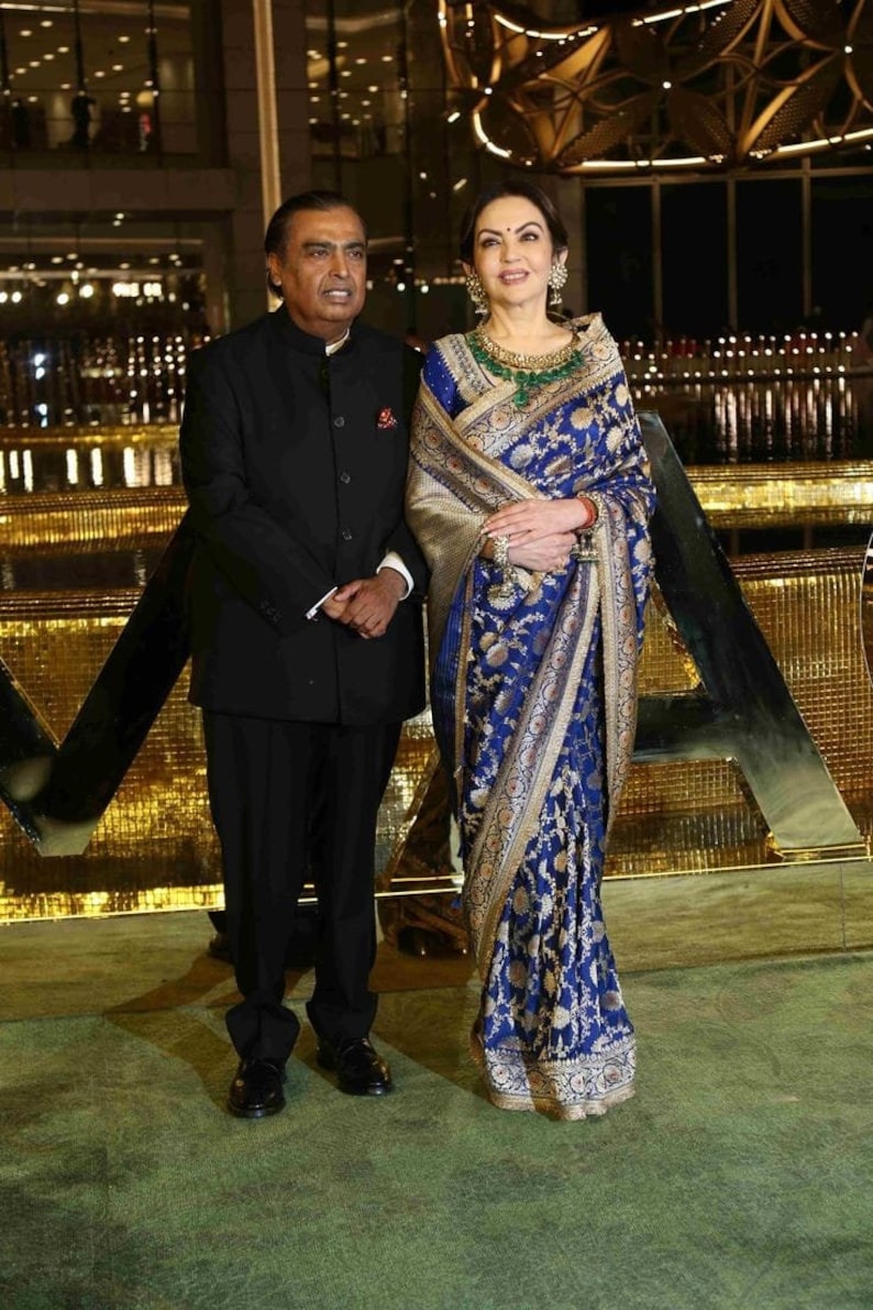Nita Ambani Banarasi Handloom Pure Katan Silk Saree | Handwoven Celebrity Inspired Banarasi Saree From The Master Weavers Of Banaras image 4