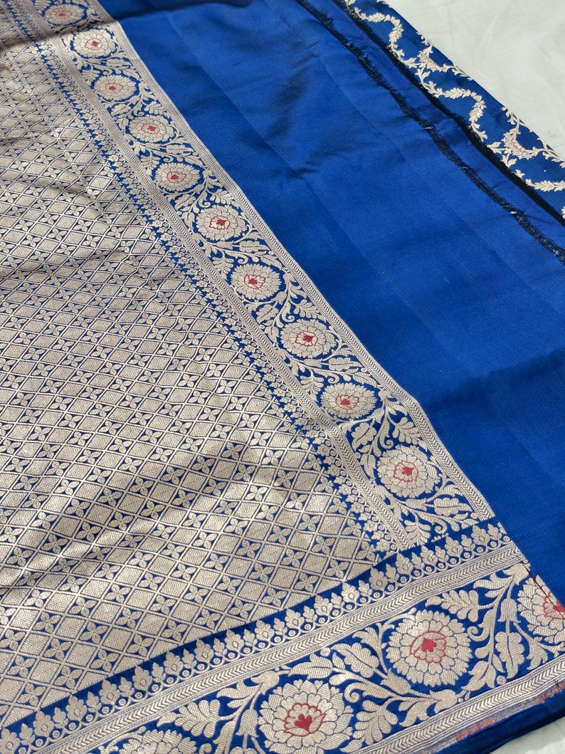 Nita Ambani Banarasi Handloom Pure Katan Silk Saree | Handwoven Celebrity Inspired Banarasi Saree From The Master Weavers Of Banaras image 8