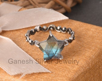 Attractive Star Shaped Labradorite Gemstone Ring, 925 Sterling Silver Ring, Oxidized Ring, Blue Fire Ring, Birthday Gift For Love, Jewelry.