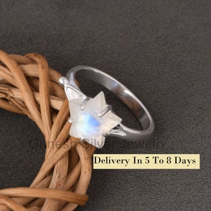 Natural Star Shaped Moonstone Ring, Fancy Star Shape Ring, Rainbow Moonstone, Sterling Silver, June Birthstone, Promise Ring, Valentine Gift