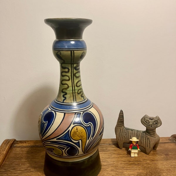 Gouda pottery vase from Royal Zuid Holland - decor Damascus - 1910