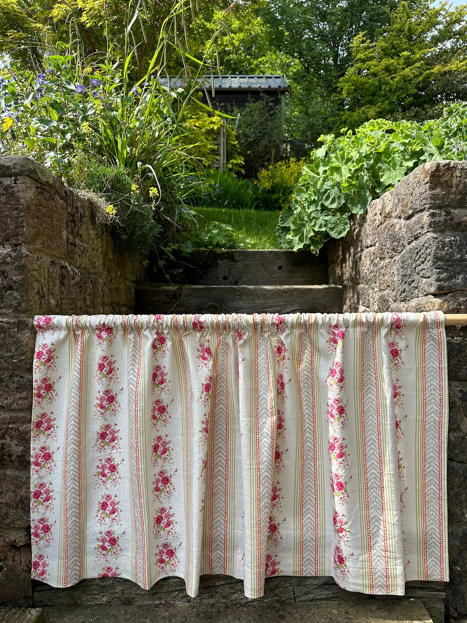 Patterned Under Sink Curtain, Sink Curtain, Cupboard Curtain, Kitchen