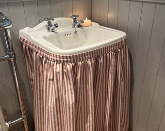 Rot gestreifter Sinkrock | Badezimmer Eitelkeit Vorhang | Sockelabdeckung | Selbstklebend | Klettvorhang