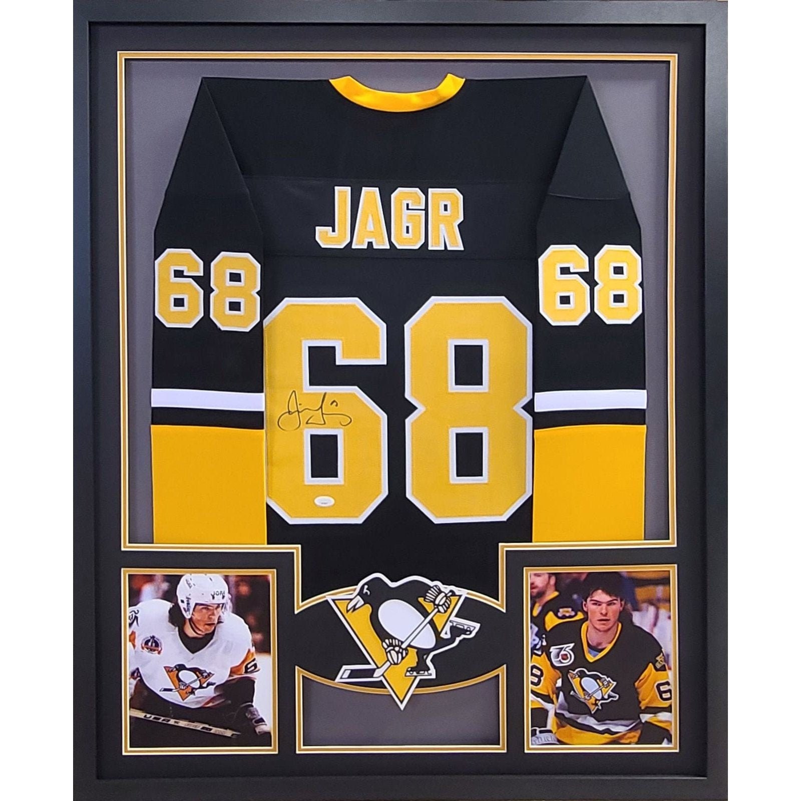 Jaromir Jagr Signed Pittsburgh Penguins Vintage CCM Jersey