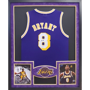 Kobe Signed Jersey 