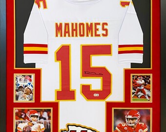 Patrick Mahomes Framed Jersey Beckett Autographed Signed Kansas City Chiefs