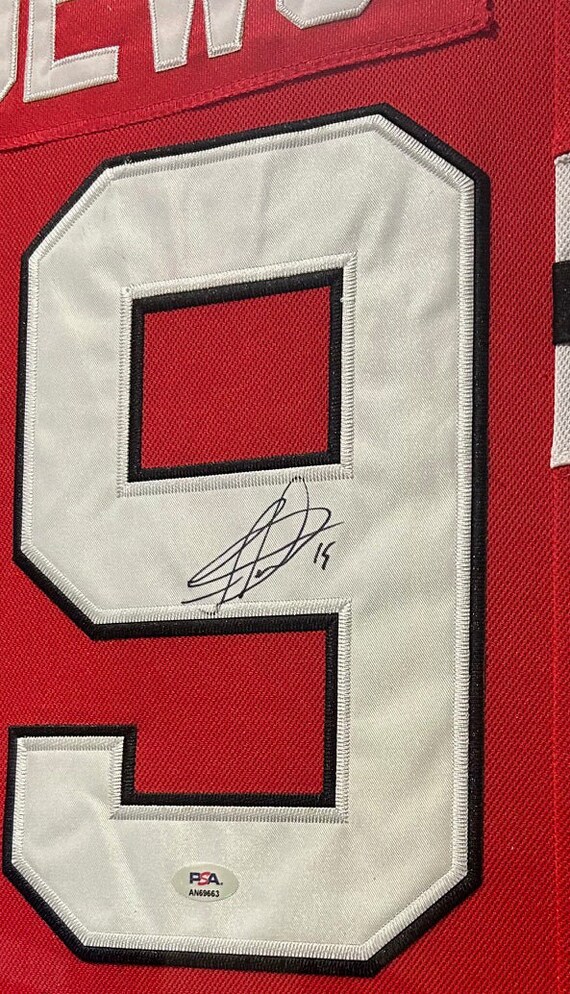 Jonathan Toews Framed Signed Chicago Blackhawks Jersey PSA/DNA