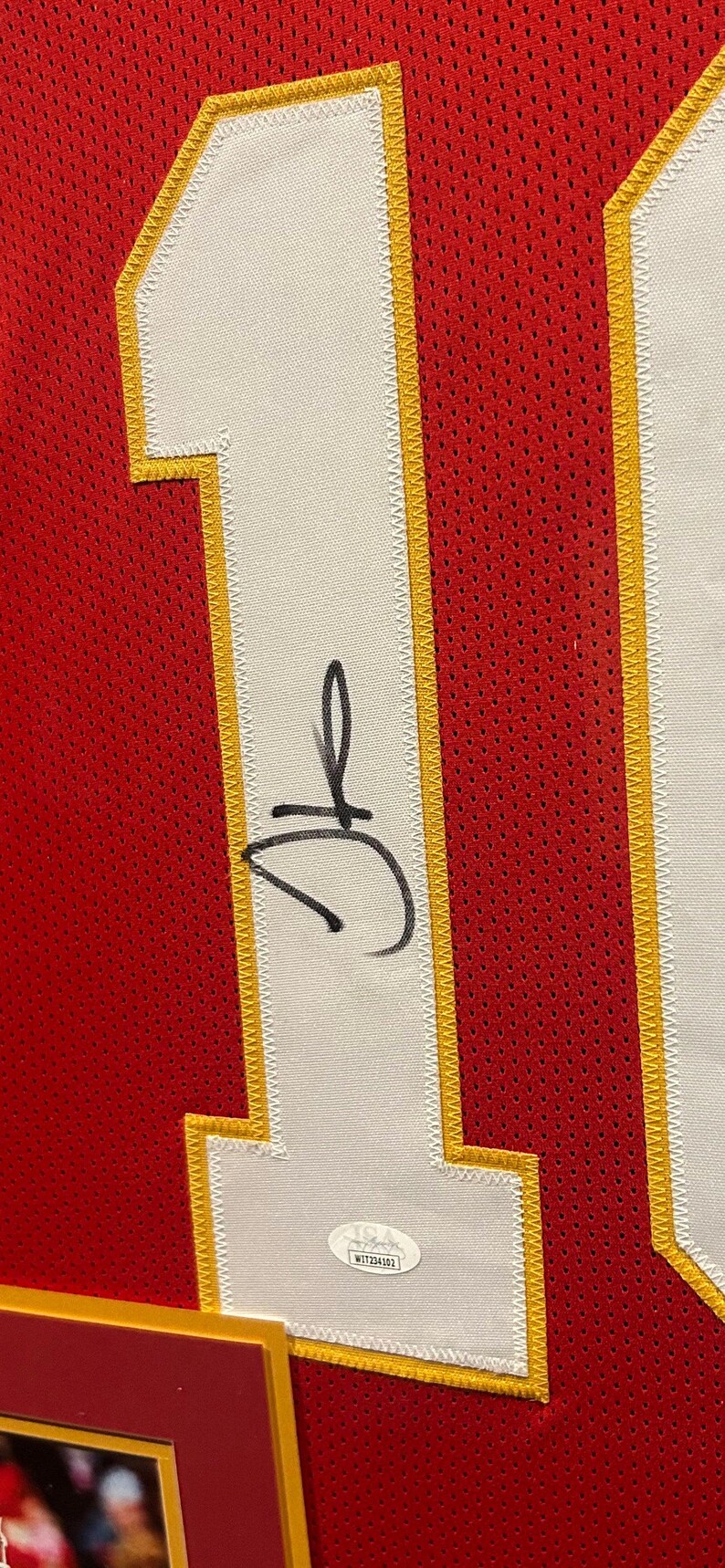 Tyreek Hill Framed Signed Jersey JSA Autographed Kansas City Chiefs