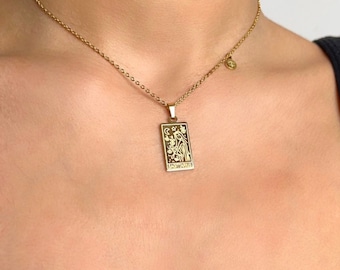 Zodiac sign pendant necklace