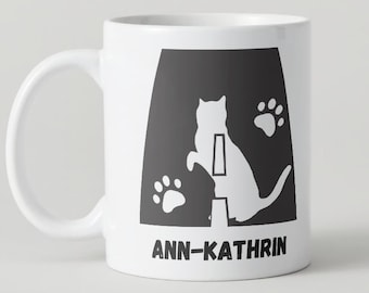 Kaffeetasse mit Katzen-Initial und Name | beidseitig bedruckt | Geschenk | Spülmaschinen- & mikrowellengeeignet