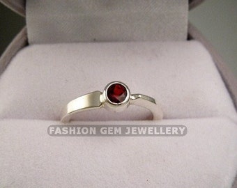 Natural Garnet Ring, 925 Sterling Silver Ring, %100 Natural Garnet Ring, Round Cut Garnet Ring, Unique Handmade Ring,  Wedding Gift For Her