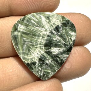 Green SERAPHINITE, Natural Seraphinite Cabochons, Seraphinite, Rare Gemstone, Loose Gemstone for Jewelry, ( 32 Cts ) ( 31x29x5 ) MM
