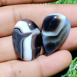 Black Banded Agate Cabochon, Natural Agate gemstone, Mix Shape Lot Cabochon, Gemstone For Making Jewelry, 31x20 TO 30x21 MM ( 62 Carat )