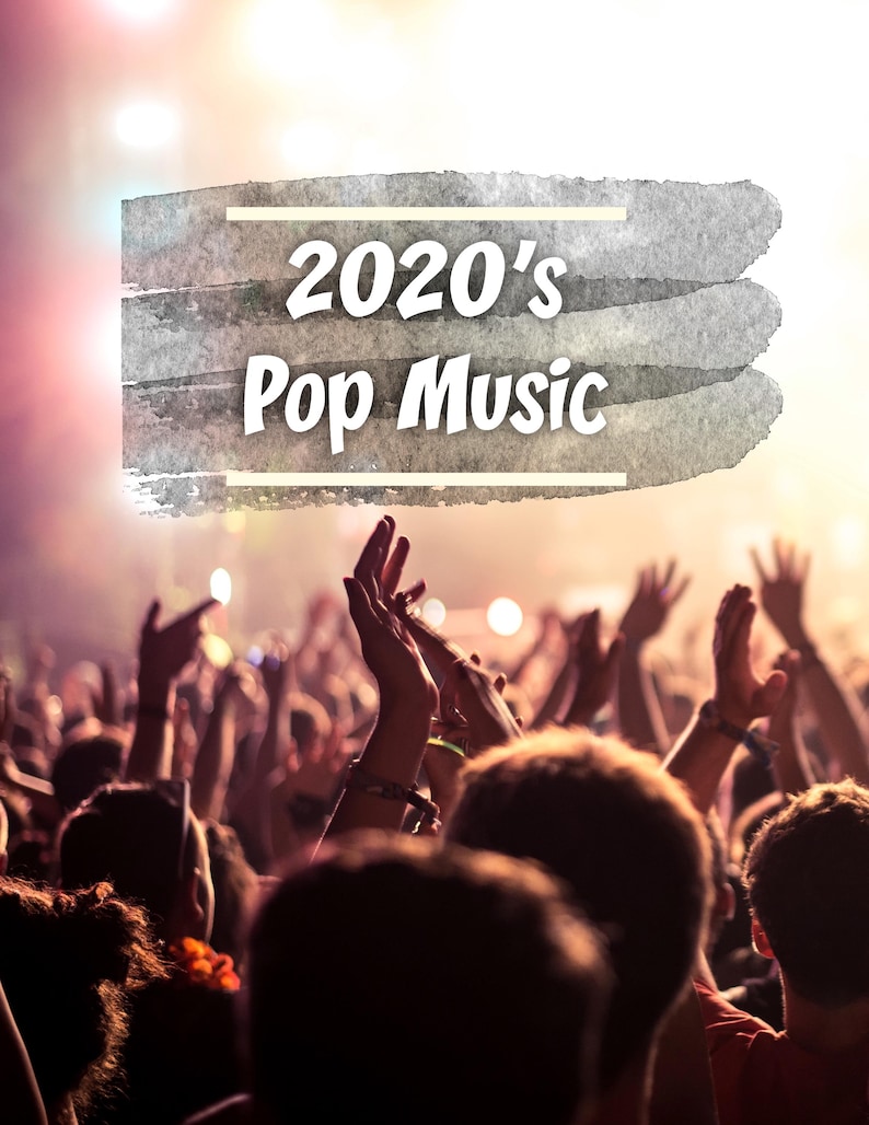 Puede incluir: Imagen de una multitud en un concierto con las manos levantadas, iluminada por luces de escenario. El texto "2020's Pop Music" se muestra sobre un fondo de estilo acuarela, lo que sugiere un evento o tema musical.
