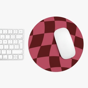 Wavy Checkered Check red & pink Wavy Groovy Trippy Checkerboard round Mouse Mat Pad For PC Mac Computer, gift for coworker/friend