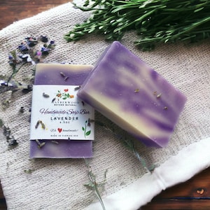 Organic Lavender Bar Soap, Natural & handcrafted Soap, Cold Process Soap, Lavender Soap for all types of skin.