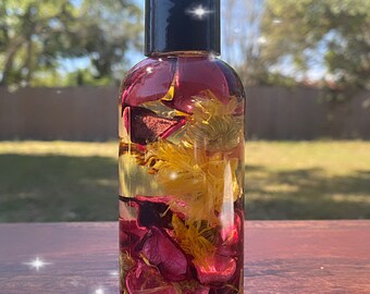 Herbal Infused Body Oil for Dry Skin, Calendula and Rose Body Oil, Organic Body Oil with Vitamin E and A, Moisturizing Body Oil, Lightweight