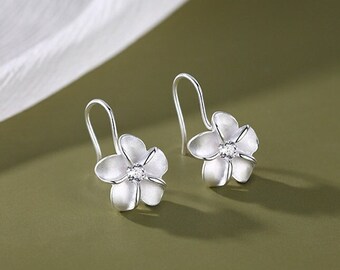 925 Sterling Silver earrings, Niche design earrings, Delicate earrings, Floral earrings