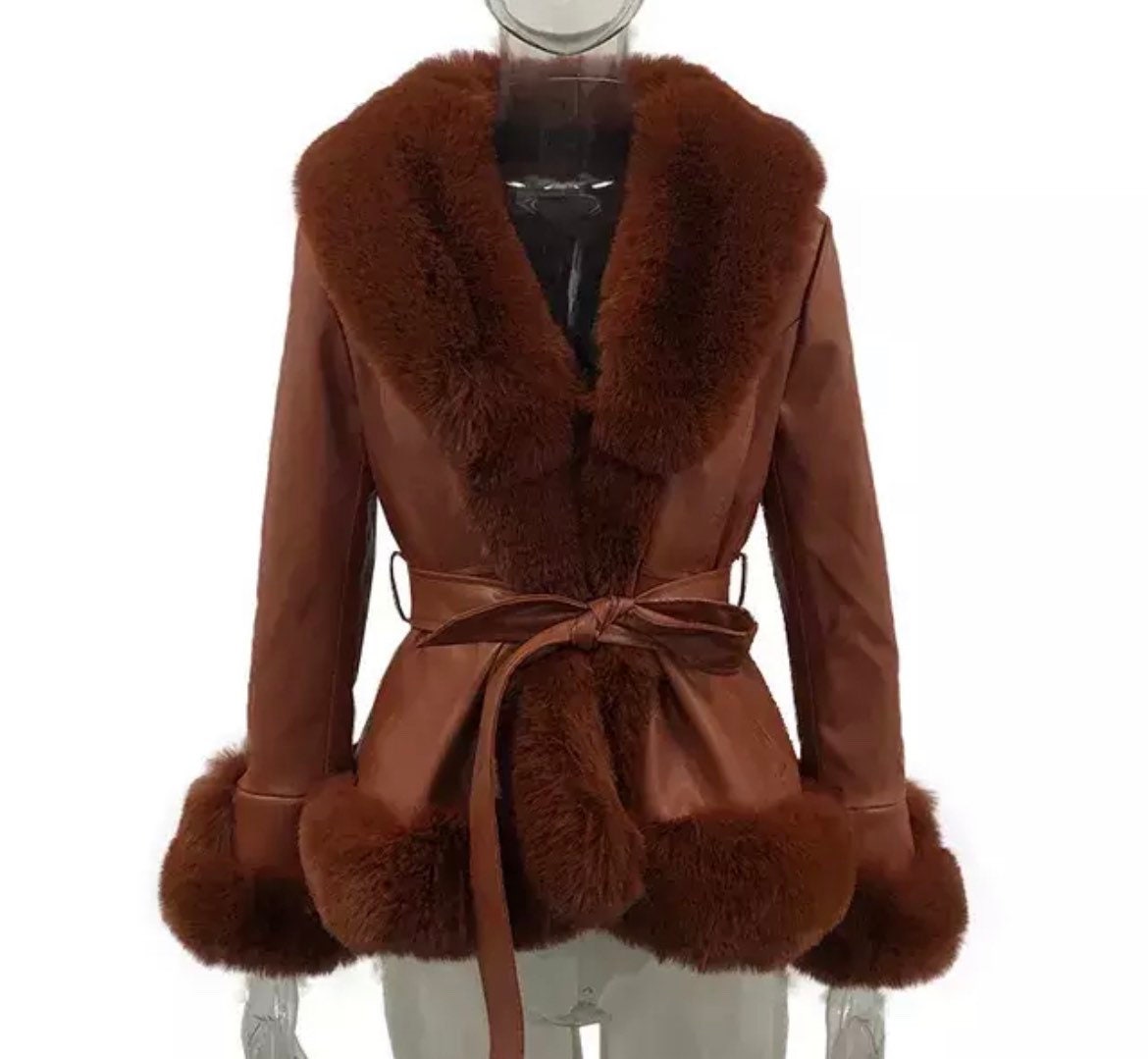 通りすがりの魔法使い様専用Winter Love Faux Fur Coat 販売専門店