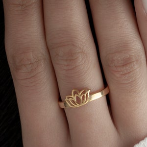 Cute Lotus Ring