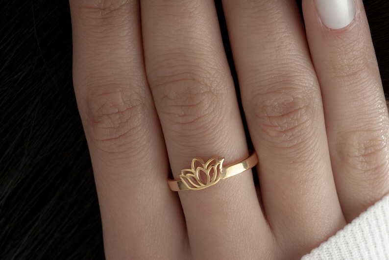 Cute Lotus Ring