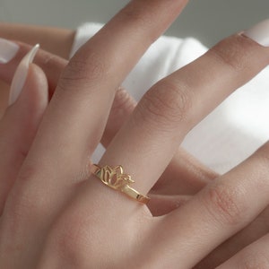 Lotus Floral Ring