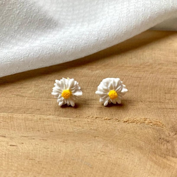 Clay Earrings Stainless Steel Daisy Studs small