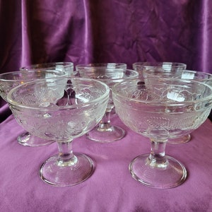 Set of 8 vintage pressed glass fruit compote