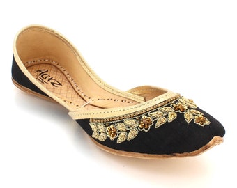 Aarz London Women Ladies Decorated Pure Silk Upper Closed-Toe Traditional Ethnic Bridal Handmade Flat Khussa Indian Pumps Slip on Shoes Size