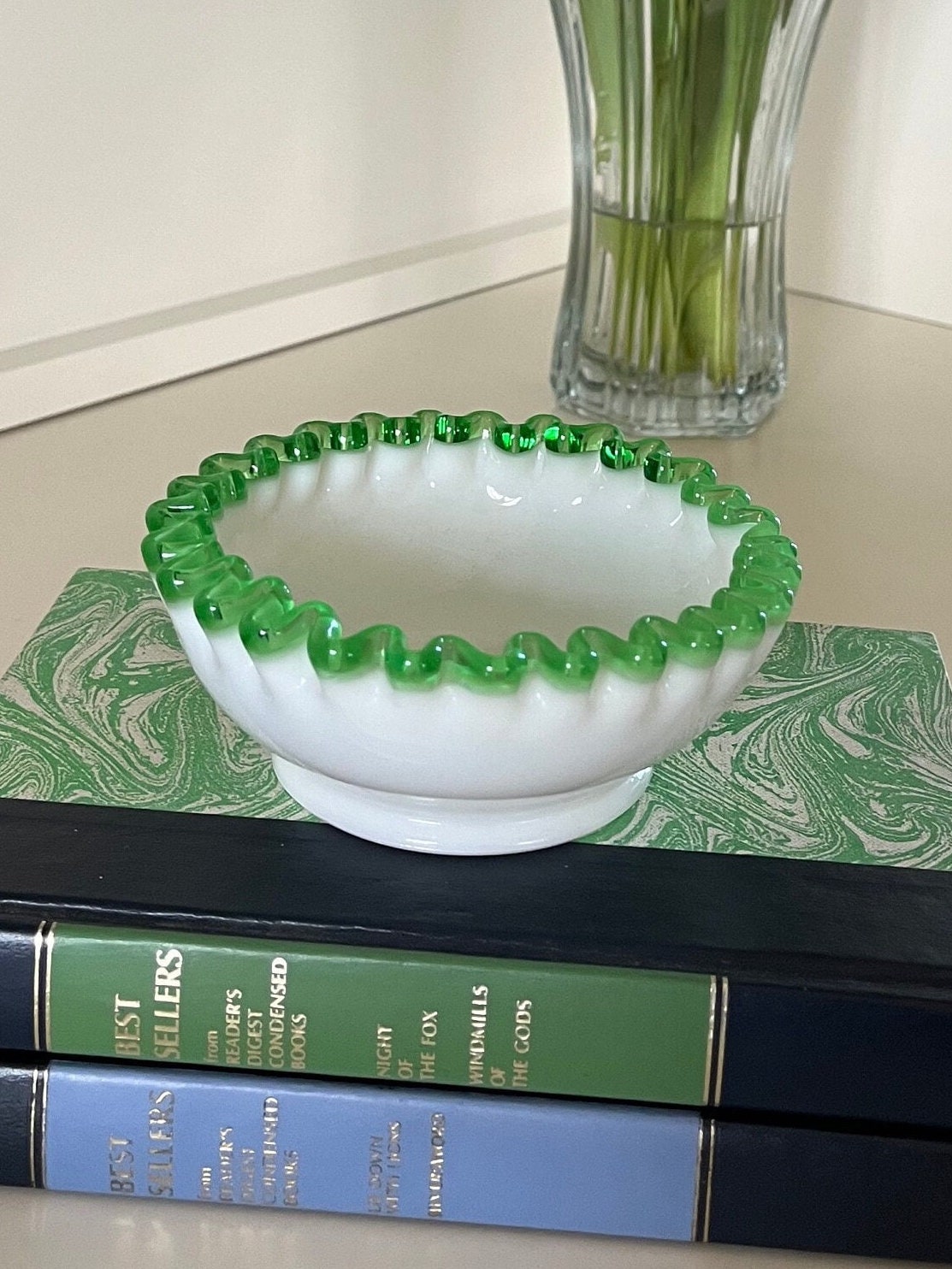 希少 fenton エメラルド クレスト アメリカ ビンテージ ミルクグラス