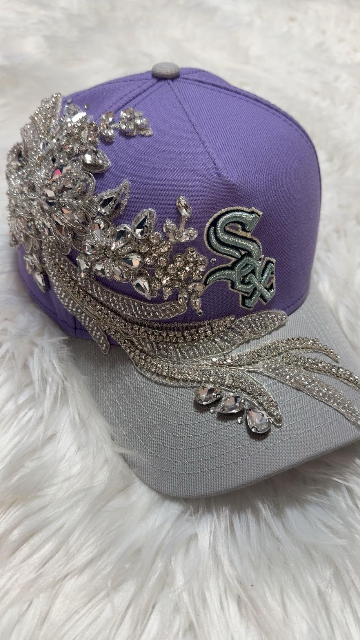 Customizable Rhinestone Baseball Cap: Embellished NY Bling  display picture 1