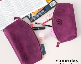 Personalized Leather Makeup Bag – Custom Cosmetic Pouch – Monogram Toiletry Bag for Her