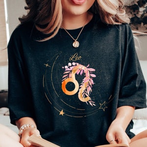 Leo Gifts, Leo Shirt, Leo Zodiac Gifts, Leo Gifts For Her, Birth Month Shirt, Birth Flower Gift, Astrology Sweatshirt, Leo Season, Leo Print