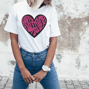 Retro Valentines Day Shirt, Valentine&#39;s T-Shirt, Hearts Shirt, Heart Shirt, Love Shirt, Shirt For Women, Shirt For Valentine&#39;s Day